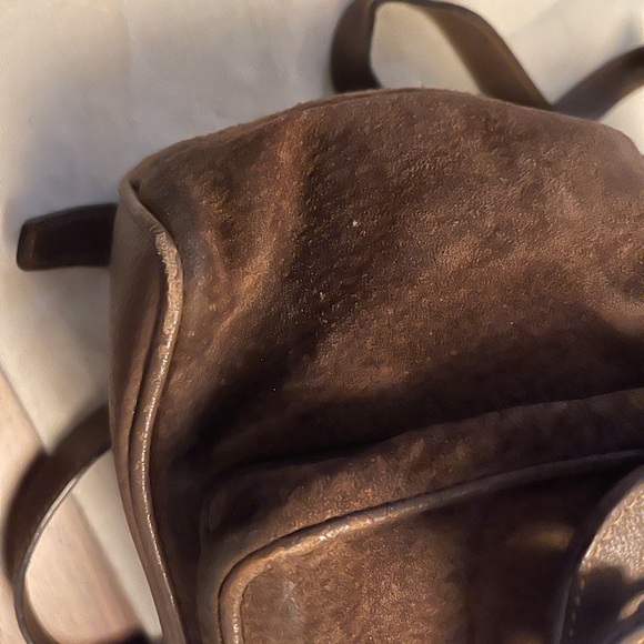 Cute Gucci backpack in brown leather and suede, with bamboo accents - Picture 15 of 16